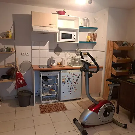 Apartament Avec Balcon Et Parking A *