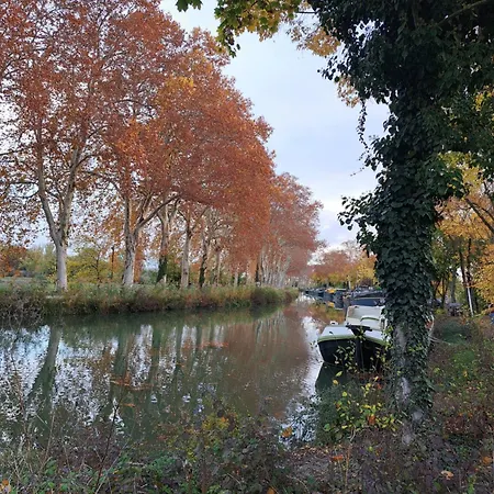 Avec Balcon Et Parking A *